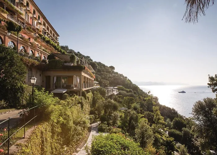 Hotels With Suites In Portofino 