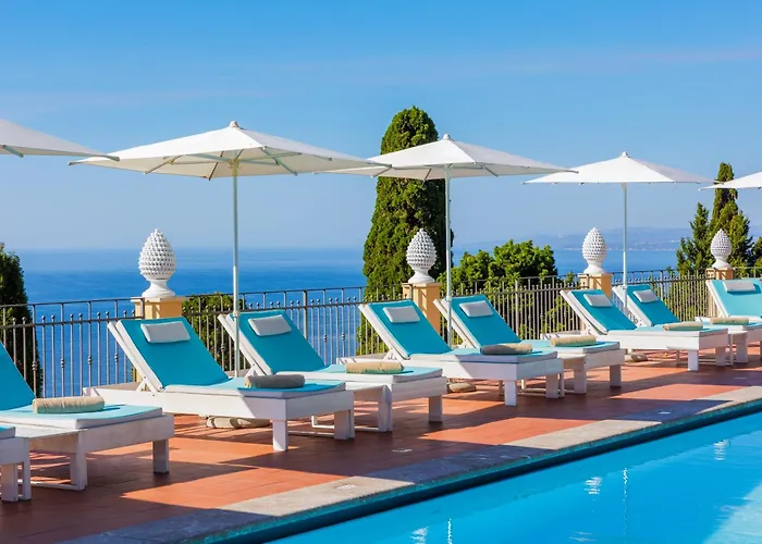 Hotels With Suites In Taormina 