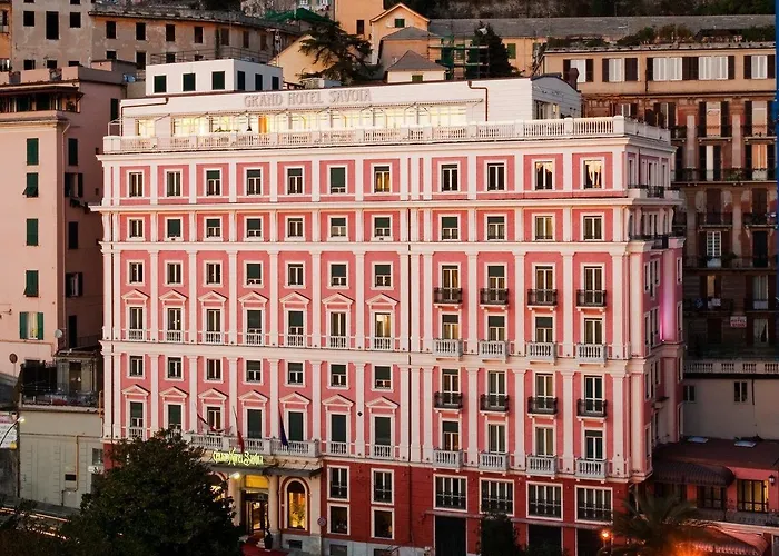 Hotels With Suites In Genoa 